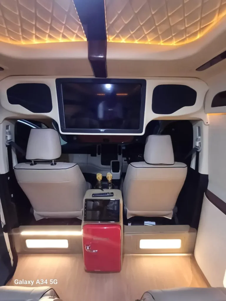 Sewa Hiace Luxury Jogja